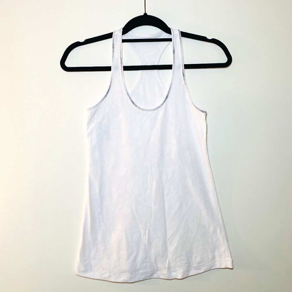LULULEMON White Cool Racerback  White Floral Size 6
